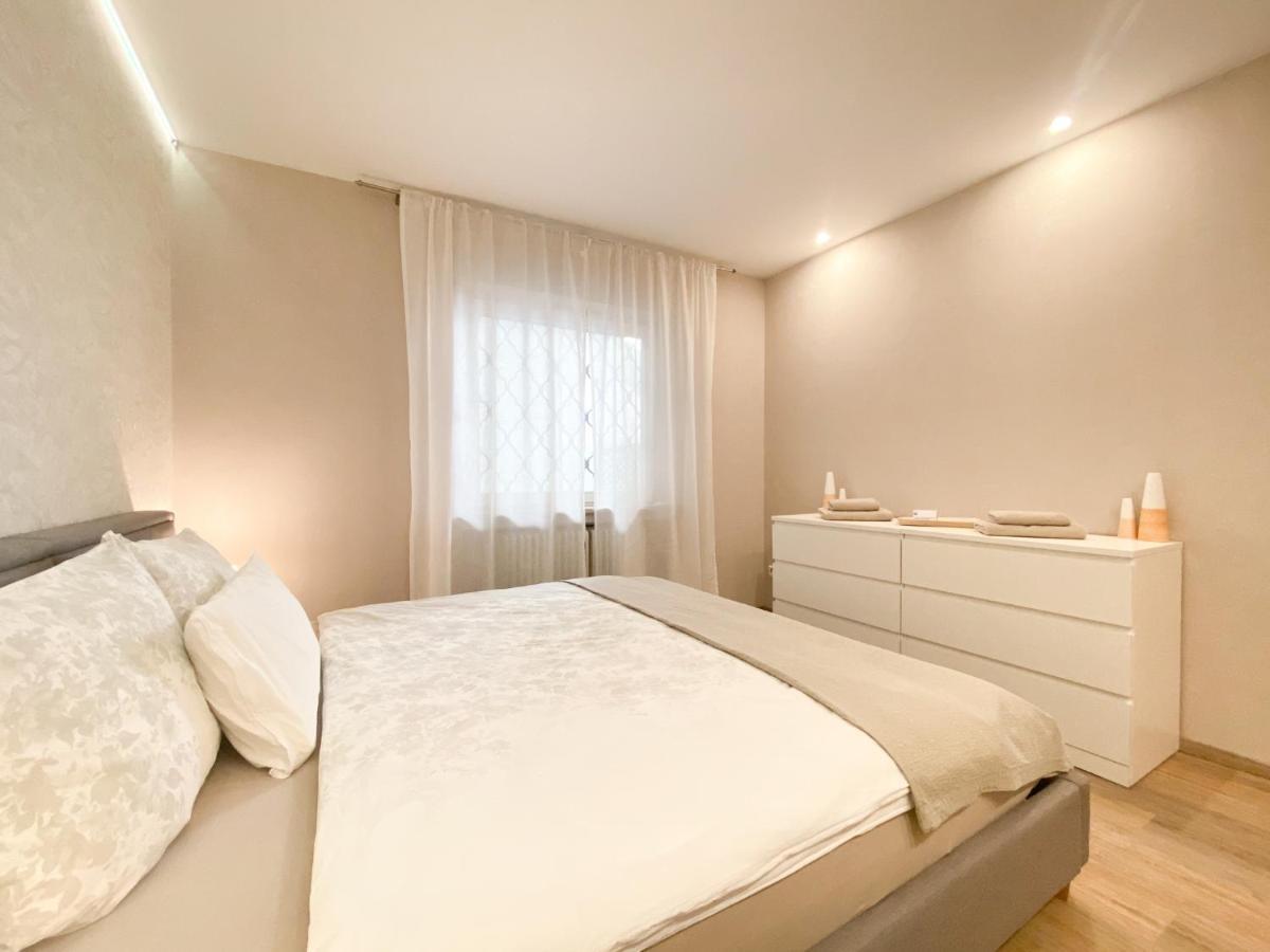 Modernes Apartment in Zentrumsnähe mit eigenem Stellplatz Baden-Baden Exterior foto