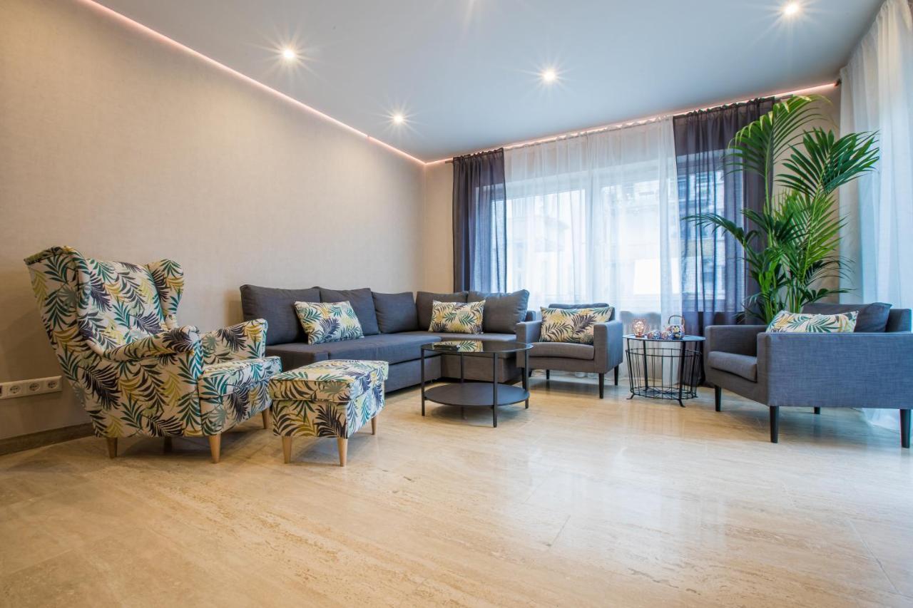 Modernes Apartment in Zentrumsnähe mit eigenem Stellplatz Baden-Baden Exterior foto